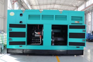 Generatore Diesel Silenzioso CHIPEI 200KVA |   Alimentato da Per Kins |   Gruppo Elettrogeno Trifase ad Alta Sicurezza con Tettoia Antifurto Bloccabile - Product Image 3