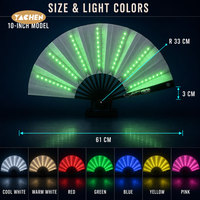 Éventail lumineux pliable YACHEN, accessoire lumineux pour rave, alimenté par piles, éventails LED pour Halloween, cosplay, festivals et fêtes.
