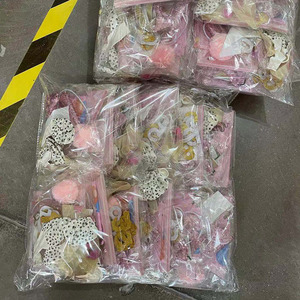 Direct usine, ensemble de luxe en coton <span class=keywords><strong>pour</strong></span> animaux de compagnie, comprenant chapeau <span class=keywords><strong>pour</strong></span> chien, nœud papillon et foulard triangulaire, motif empreinte de patte, <span class=keywords><strong>pour</strong></span> fêtes d'<span class=keywords><strong>anniversaire</strong></span> et événements - Product Image 5