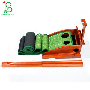 Tapete de Práctica de Golf para Interiores con Riel de Retorno de Pelotas de Madera Sólida para Entrenamiento de Golf - Product Image 4