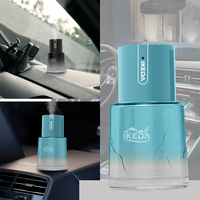 Mini Diffuseur d'Huiles Essentielles Portable pour Voiture - Machine d'Aromathérapie Durable à Évaporation Naturelle, Parfum Personnalisé, Faible Bruit