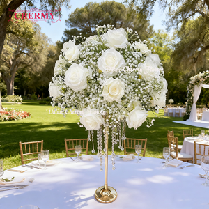 Centre de table de haute qualité Athens Classic 60 cm, rose blanche, délinium, verdure artificielle, boule, arche, chemin de fleurs pour la remise des diplômes - Product Image 3