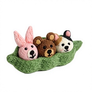 Meilleur ensemble d'animaux en laine certifiée 100% faits main de l'Himalaya (lapin, ours, panda) pour décoration murale de Noël, écologique - Product Image 4