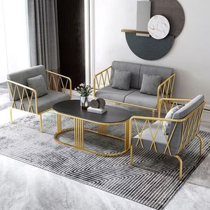 Ensemble de meubles en fer doré de luxe minimaliste moderne, fauteuil de loisirs individuel et canapé de salon avec table basse, modèle tendance - Product Image 2