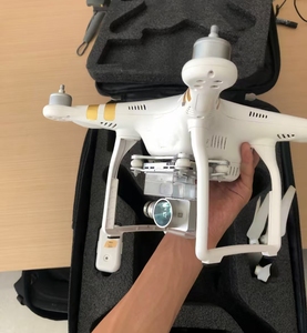 Dron Cuatricóptero Usado Original <span class=keywords><strong>Phantom</strong></span> <span class=keywords><strong>3</strong></span> <span class=keywords><strong>Professional</strong></span> con Cámara <span class=keywords><strong>4K</strong></span> y Control Remoto - Product Image 3