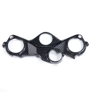 Cubierta de Triple Abrazadera de Fibra de Carbono Brillante/Mate para S1000RR 2019-2025, Reemplazo Directo, Protección y Decoración, Garantía de 180 Días - Product Image 5