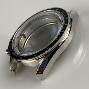 Montre personnalisée 44.5x51.5mm avec boîtier en acier inoxydable et lunette en aluminium et verre minéral résistant à l'eau 10ATM - Product Image 2
