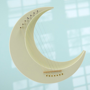 Arpa de Luna Blanca de Buena Calidad, Mini Arpa Infantil, Arpa de 7 Cuerdas - Product Image 3