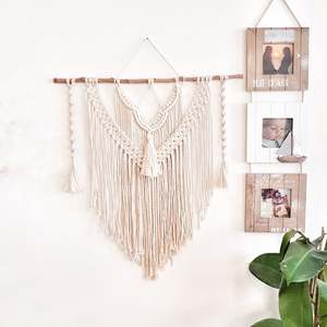 Tapiz de Pared de Macramé Étnico Tradicional, Decoración de Pared Estilo Boho - Product Image 1