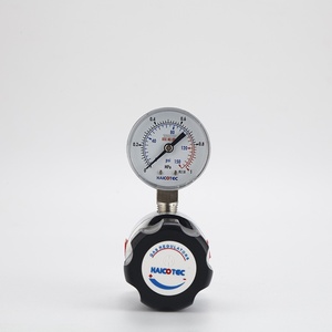 Régulateur de pression de gaz à diaphragme à spécifications complètes pour l'hydrogène, l'oxygène et l'azote avec commande manuelle - Product Image 2