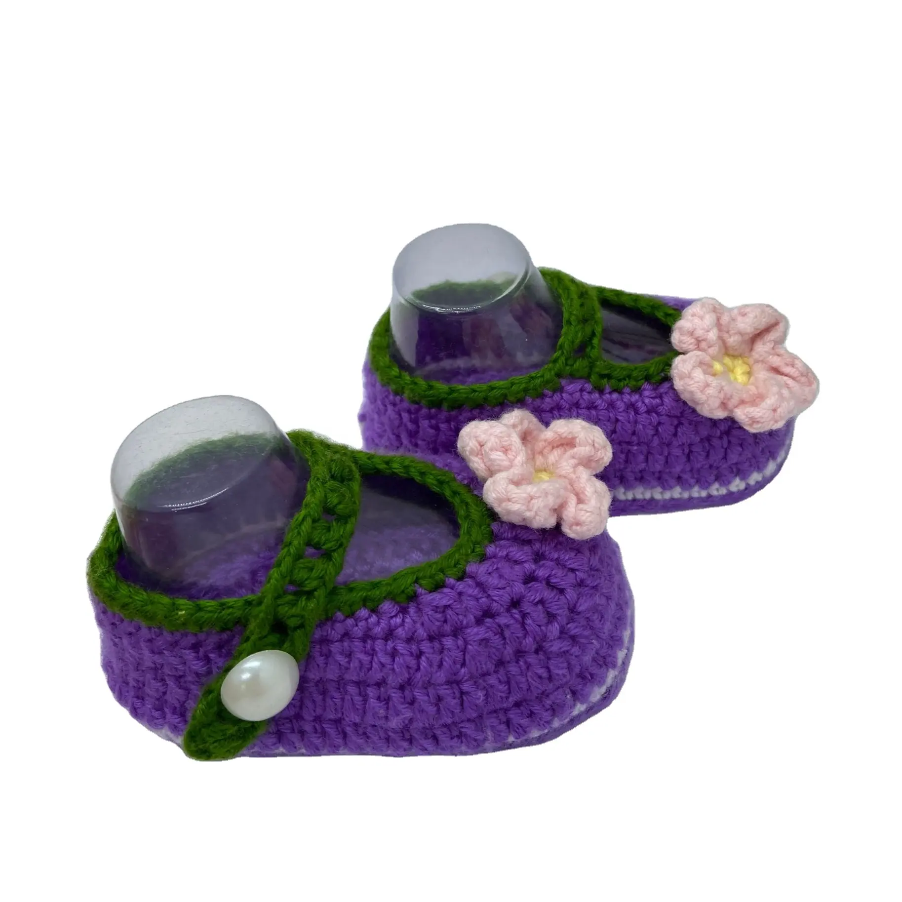 Hand Crocheted wool small flower shoes, beautiful hand-made shoes, necessary for infants and children