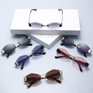 Lunettes de soleil ovales à monture intégrale UV400 - Protection UV pour les activités de plein air et les cadeaux - Arrivée avant le Nouvel An chinois - Product Image 5