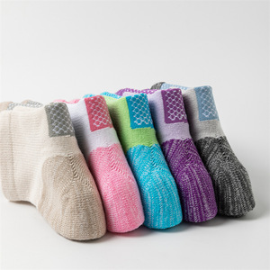 Breathable Terry Cloth Bottom Sports <b>Socks</b> Ankle <b>Socks</b> For <b>Running</b> Basketball Tennis Cotton Material Color Blocking Design - Product Image 4