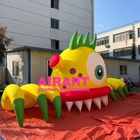 Monstre gonflable géant de dessin animé, décoration de monstre gonflable jaune pour les décorations de bâtiments commerciaux