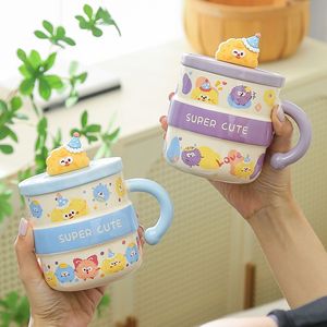 Schattige, luxe keramische mok voor zakelijke geschenken, draagbaar & herbruikbaar voor thuis en kantoor, met deksel - Product Image 1