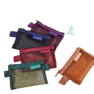 Tùy Chỉnh Thời Trang <span class=keywords><strong>Nylon</strong></span> Lưới Dây Kéo Tam Giác Rõ Ràng Mini Trang Điểm Đồng Xu Ví Son Môi Túi Tổ Chức Du Lịch Mỹ Phẩm Lưu Trữ Túi - Product Image 6