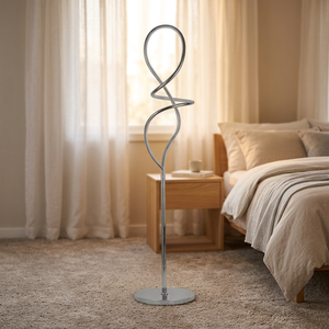 Lámpara de pie minimalista, elegante, con tira de aluminio de forma única y luz LED de 3000K para interiores. - Product Image 6