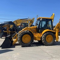 Chargeuse-pelleteuse JCB 4CX d'occasion, importée, modèle 2023, moteur 74 kW, pompe, charge nominale 7,5 tonnes, poids de la machine 7500 kg, en stock
