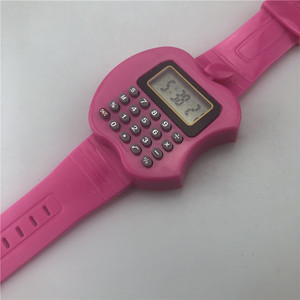 Children's Digital Watch With Calculator Function Unisex Toy Watch ABS Material - Product Image 3