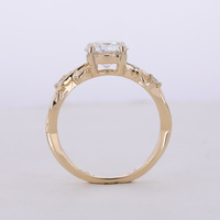 Starsgem Bijoux Personnalisés Style Branche Ronde Taille Brillante D VVS Moissanite 14K Or Jaune Diamant Bagues de Fiançailles