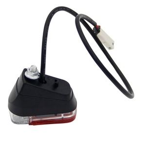Connecteur G30D d'origine pour accessoires de feux arrière LED de scooter Max - Product Image 6