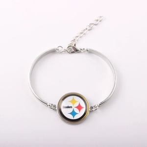 32 Braccialetti delle Squadre di Football con Anelli Regolabili in Metallo Color Argento - Chiefs, Cowboys, Buccaneers, Raiders - Product Image 1