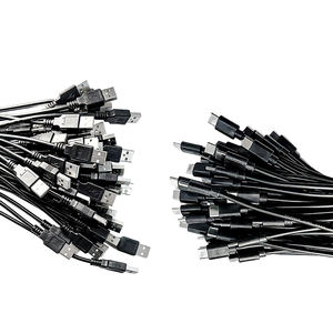 Op maat gemaakte 1m USB Type-C kabel met PVC-mantel en gevlochten afscherming, snelladen USB naar C datakabel in wit en zwart - Product Image 4