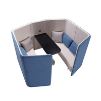 Canapé de réunion de bureau moderne sur mesure, type banquette, avec dossier haut en tissu