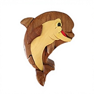 Décoration murale artisanale en bois en forme de dauphin, cadeau artisanal fabriqué au Vietnam - Product Image 1