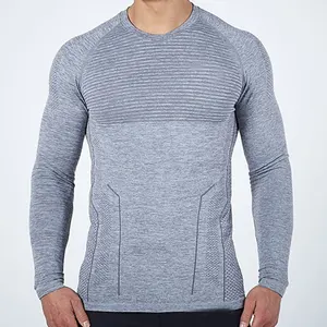 पुरुषों के फिटनेस कपड़े थोक उच्च गुणवत्ता वाली त्वरित सूखी लंबी आस्तीन पुरुषों की शर्ट ओ-गर्दन जिम कसरत एथलेटिक के लिए टी-शर्ट