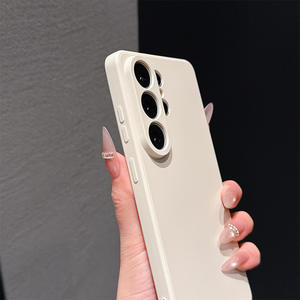 Coque de téléphone adaptée au Samsung S26 Ultra, coque de téléphone antichoc intégrale en silicone liquide Rubik's Cube - Product Image 4