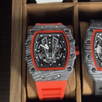 Montre Quartz Homme RM 67-02 Inspired Tonneau, Grand Cadran 46mm, Aiguilles Lumineuses, Bracelet Silicone, Montre Décontractée pour Étudiant