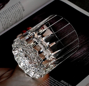 Tasse <span class=keywords><strong>à</strong></span> whisky en <span class=keywords><strong>verre</strong></span> transparent sculpté <span class=keywords><strong>à</strong></span> la main de 220ml 7oz avec fond rock star <span class=keywords><strong>verre</strong></span> <span class=keywords><strong>à</strong></span> boire de <span class=keywords><strong>vin</strong></span> et de vodka <span class=keywords><strong>à</strong></span> l'ancienne pour Noël - Product Image 1