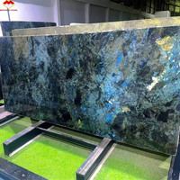 Plateau de table à manger en granit bleu labradorite naturel moderne de luxe, grande dalle pour cuisine et villa