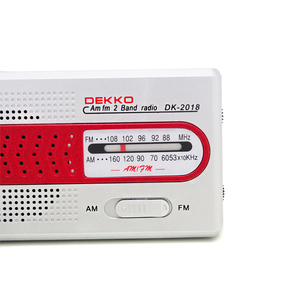 DEKKO <strong>DK</strong>-2018 Eco-friendly White 2-Band AM/FM Radio Built-in <strong>Speaker</strong> 3.5mm Earphone Jack CE ROHS Certified 2 AA Portable - Product Image 5