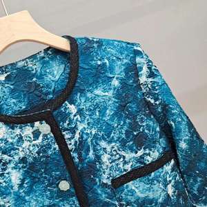 <span class=keywords><strong>Tissu</strong></span> froissé en satin de polyester 100% personnalisé Doublure de vêtements pour femmes soyeuse de luxe <span class=keywords><strong>Tissu</strong></span> pour robe bon marché à vendre - Product Image 3