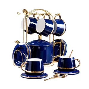北欧风格欧式陶瓷咖啡杯和茶碟套装，带金色边缘支架，用于家用水具瓷茶壶