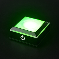 Base en cristal 3D en gros et support de lampe boule de cristal, base en cristal personnalisée avec lumière LED colorée pour la décoration et l'affichage