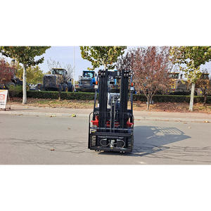 מפעל המשמש 1.<span class=keywords><strong>5</strong></span> טון <span class=keywords><strong>komatsu</strong></span> tcm דלק כפול lpg cng מלגזה גלגל מלגזה גליל מלגזה - Product Image 6