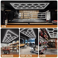 Vente d'usine de lampes LED hexagonales en forme de nid d'abeille, lampes de garage LED hexagonales, luminaires de plafond modernes pour atelier de détail automobile, garage