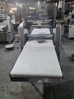 Machine de laminage de pâte réversible automatique commerciale pain Croissant pâtisserie rouleau lamineur pour boulangerie
