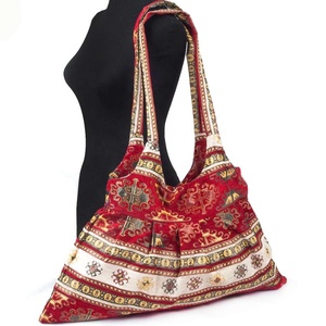 ถุงจีบกับโอเรียนเต็ลตุรกีสีแดงครีม Kilim ลายผ้าจากตุรกี - Product Image 1