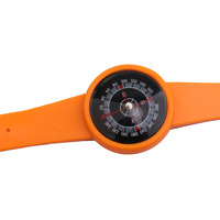 Montre-bracelet boussole colorée pour enfants, kit de survie pour l'exploration naturelle en extérieur avec boussole intégrée pour le tourisme