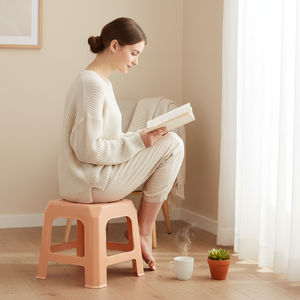 Tabouret/chaise carré <span class=keywords><strong>en</strong></span> plastique <span class=keywords><strong>en</strong></span> gros, polyvalent pour <span class=keywords><strong>la</strong></span> salle à manger, les salles d'attente et les patios extérieurs, résistant aux UV - Product Image 2