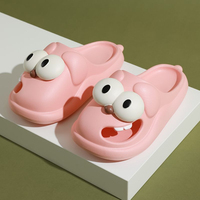Vente flash - Chaussons en EVA personnalisés avec logo pour femmes, dessin animé, grands yeux amusants, semelle épaisse, doux comme des nuages, pour la maison et la plage