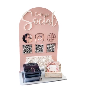 ป้ายอะคริลิคตั้งโต๊ะฐานไม้ พร้อมคิวอาร์โค้ด สำหรับโฆษณาโซเชียลมีเดียแบบกำหนดเอง เหมาะสำหรับซูเปอร์มาร์เก็ตและร้านค้าปลีก - Product Image 5