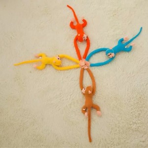 Peluche Scimmia a Braccia Lunghe da 70 cm, Imbottito in Cotone PP, Regalo per Bambini, Simpatica Scimmia Colorata - Product Image 3