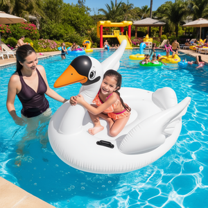 Giocattolo acquatico gonfiabile a forma di pistola ad acqua per bambini e adulti - Product Image 2