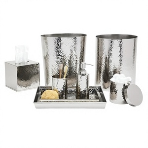 Juego de baño de seis piezas de acero inoxidable con acabado martillado, accesorios de lujo para uso doméstico y hotelero, decoración de interiores, resistente al óxido. - Product Image 1