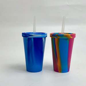 Meilleure Vente 2026 – Tasse à Boire en Silicone de Qualité Alimentaire Incassable et Réutilisable avec Couvercle et Paille - Product Image 1